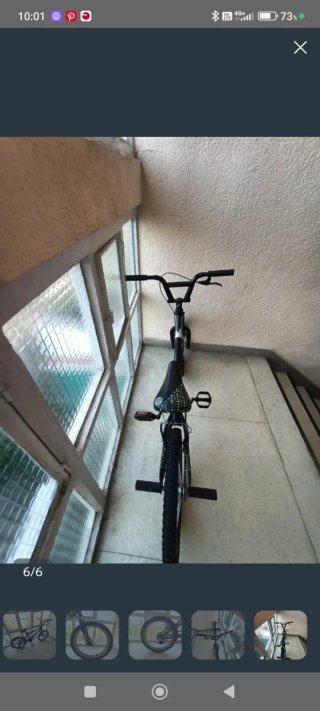 Bicicleta BMX negra