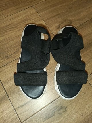Sandalias deportivas negras mujer