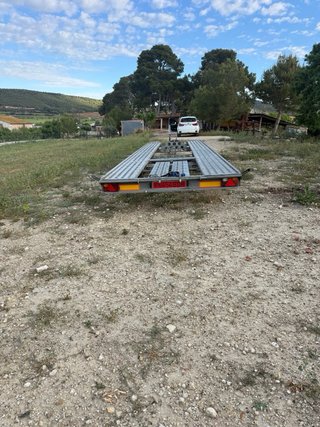 Remolque portacoches doble 8metros útil, 3500kg