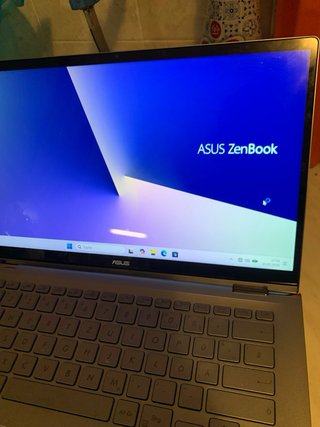 Asus Zenbook UX462DA Ryzen 5 SSD
