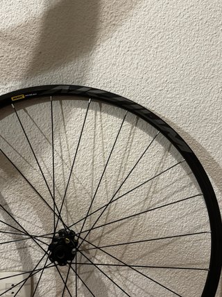 Llantas Mavic Aksium