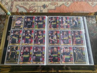 Álbum Panini FIFA 365 Adrenalyn 2025