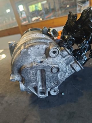 Compresor A/A Opel Zafira B 1.9 CDTI
