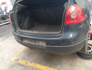 PARAGOLPES TRASERO VOLKSWAGEN GOLF V (1K1)(10.200