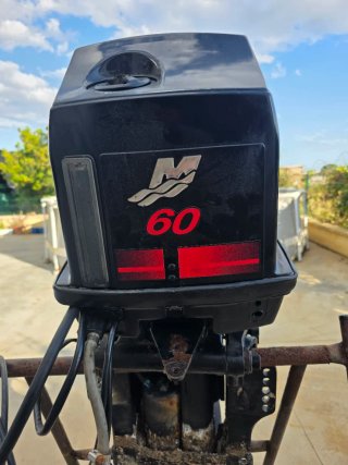 Motor fueraborda Mercury 60 CV