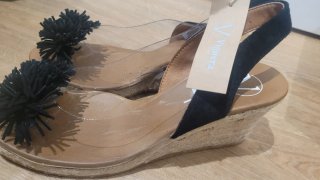Espardeñas con pom pom transparente