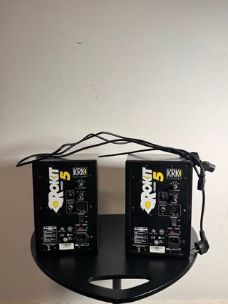 Altavoces KRK Rokit 5