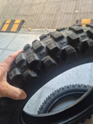 Juego Neumáticos Michelin Tracker Usados