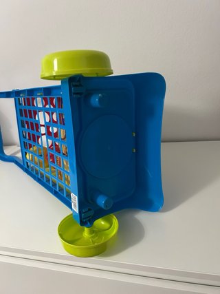 Cesta de compra de juguete con accesorios