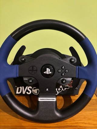 Volante Thrustmaster T150 PS4