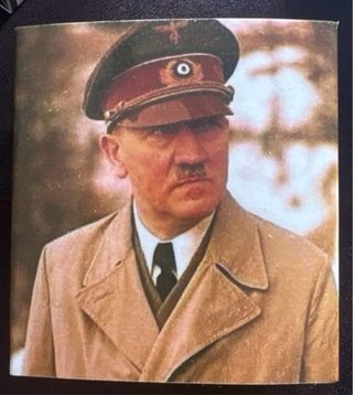 Medalla Hitler Chapado Oro 14K Ed. Limitada