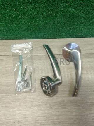 Manetas para puertas de interior Emuca