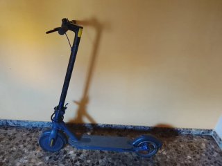 Patinete Eléctrico Azul
