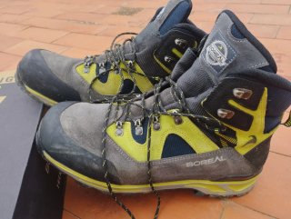 Botas de trekking Boreal Mazama usadas solo un día