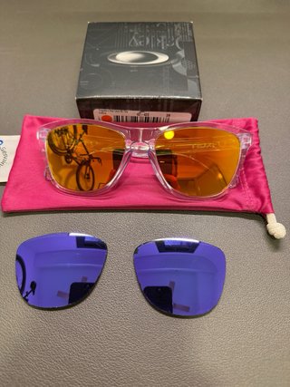 Oakley Frogskins