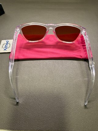 Oakley Frogskins