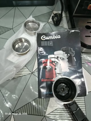 Cafetera espresso Cecotec Cafelizzia 790 Steel 20