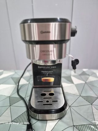 Cafetera espresso Cecotec Cafelizzia 790 Steel 20