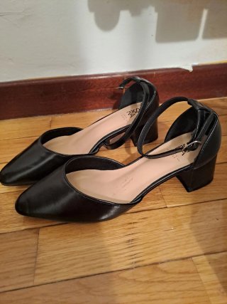 Zapatos de tacón negros talla 37