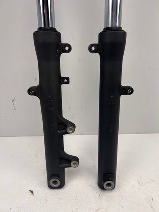 Barras horquilla delantera Honda CB125F