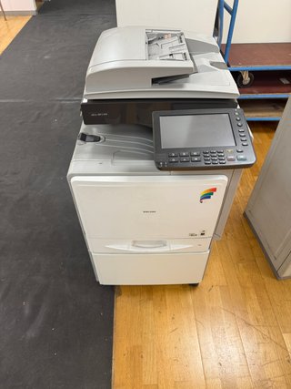 Impresora Ricoh Aficio MP C300