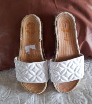 Porronet Sandalias Planas Piel talla 37 (23.5cm)