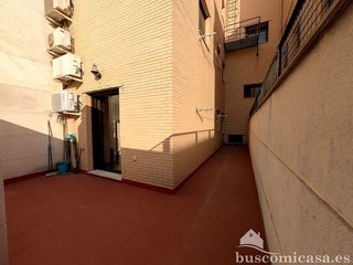 Piso en alquiler en Linares