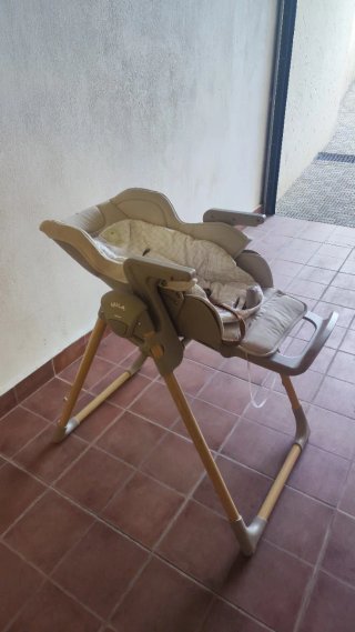 Trona Mila para bebés y niños