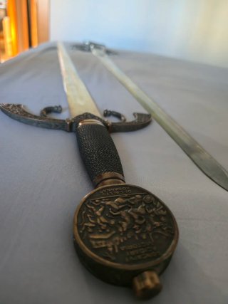 2 Espadas de Decoración