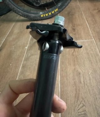 Tija carbono Giant TCR