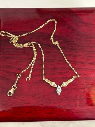 Collar oro y diamantes