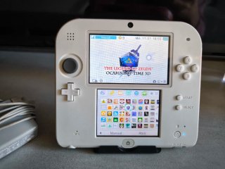 Nintendo 2DS Blanca + 35 Juegos + Cargador