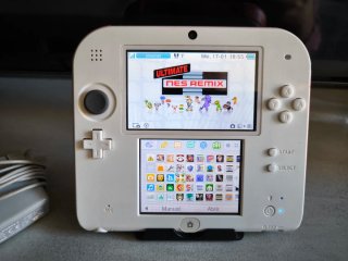 Nintendo 2DS Blanca + 35 Juegos + Cargador