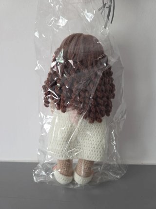 Muñeca comunión crochet hecha a mano