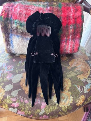 Tocado vintage flor negra