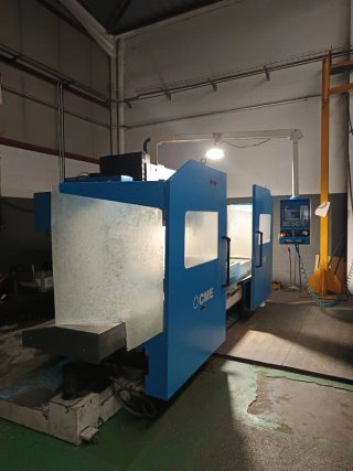 Fresadora CNC CME (2004) + Accesorios