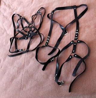 Conjunto Arnés imitación cuero con hebillas