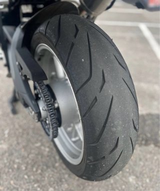 Triumph Tiger 1050 Adventure/Touring Moto