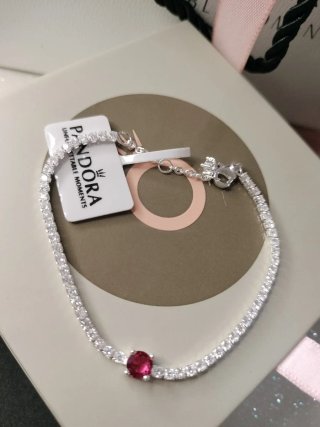 Pulsera tenis Pandora con piedra rosa