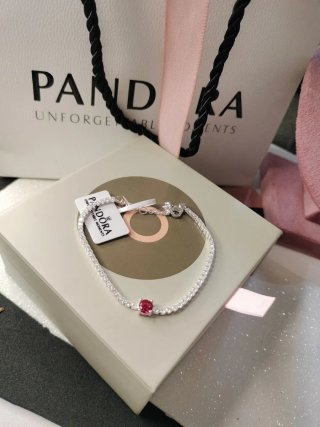 Pulsera tenis Pandora con piedra rosa