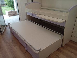 Doppio letto singolo estraibile in legno