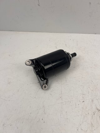 Motor arranque Honda CB125F