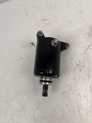 Motor arranque Honda CB125F