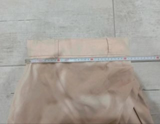 Dos Faldas Cortas Beige y Negra Talla XS