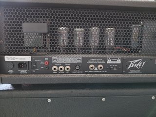 Cabezal Peavey 6505+ con Flight Case
