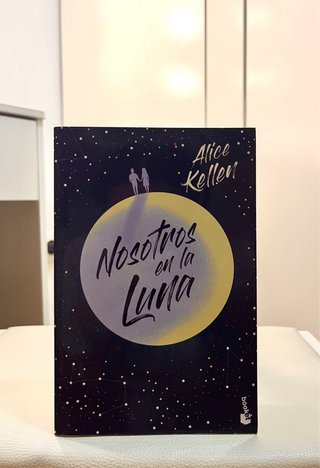 Nosotros en la luna