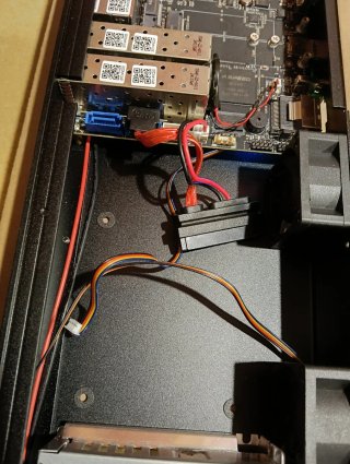 Mini PC Qotom Q20300G9-1U servidor