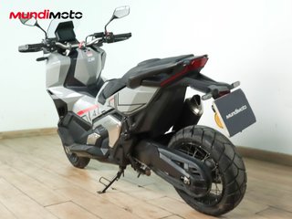HONDA X-ADV