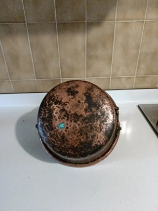 Pentola in rame da cucina