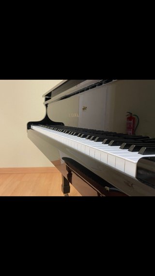Piano de Cola Kawai 150cm